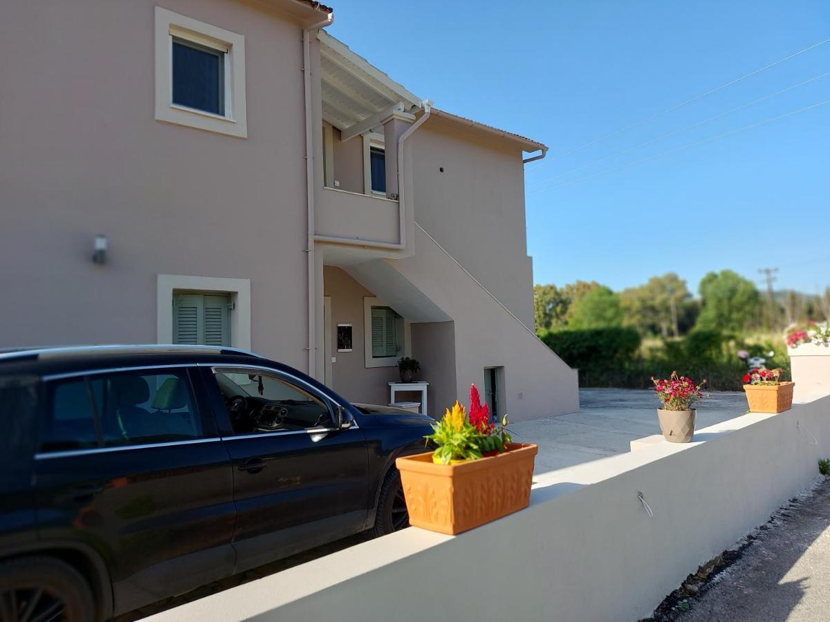 Evelina Luxury Suites In Corfu Ypsos Eksteriør bilde