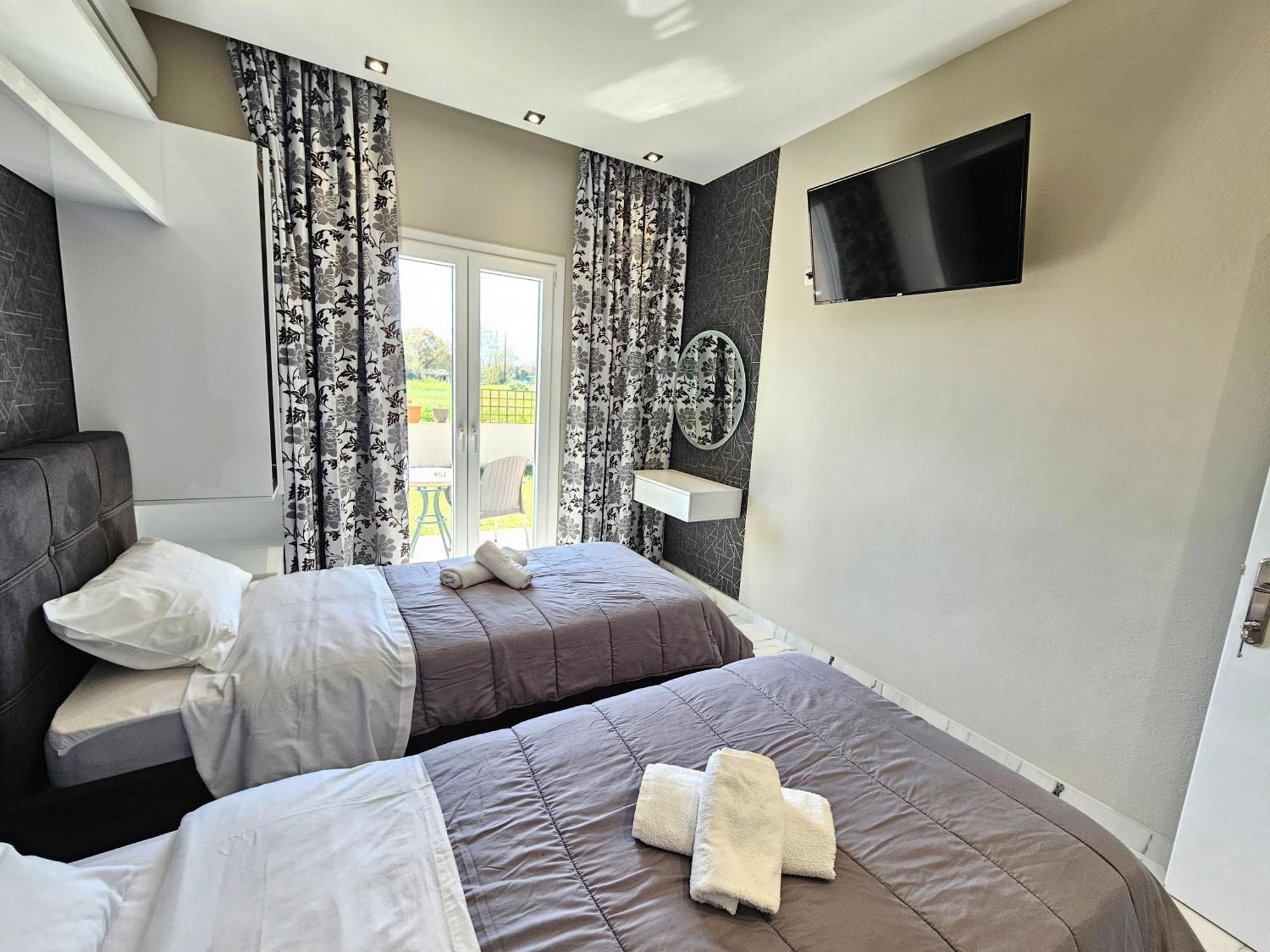 Evelina Luxury Suites In Corfu Ypsos Eksteriør bilde