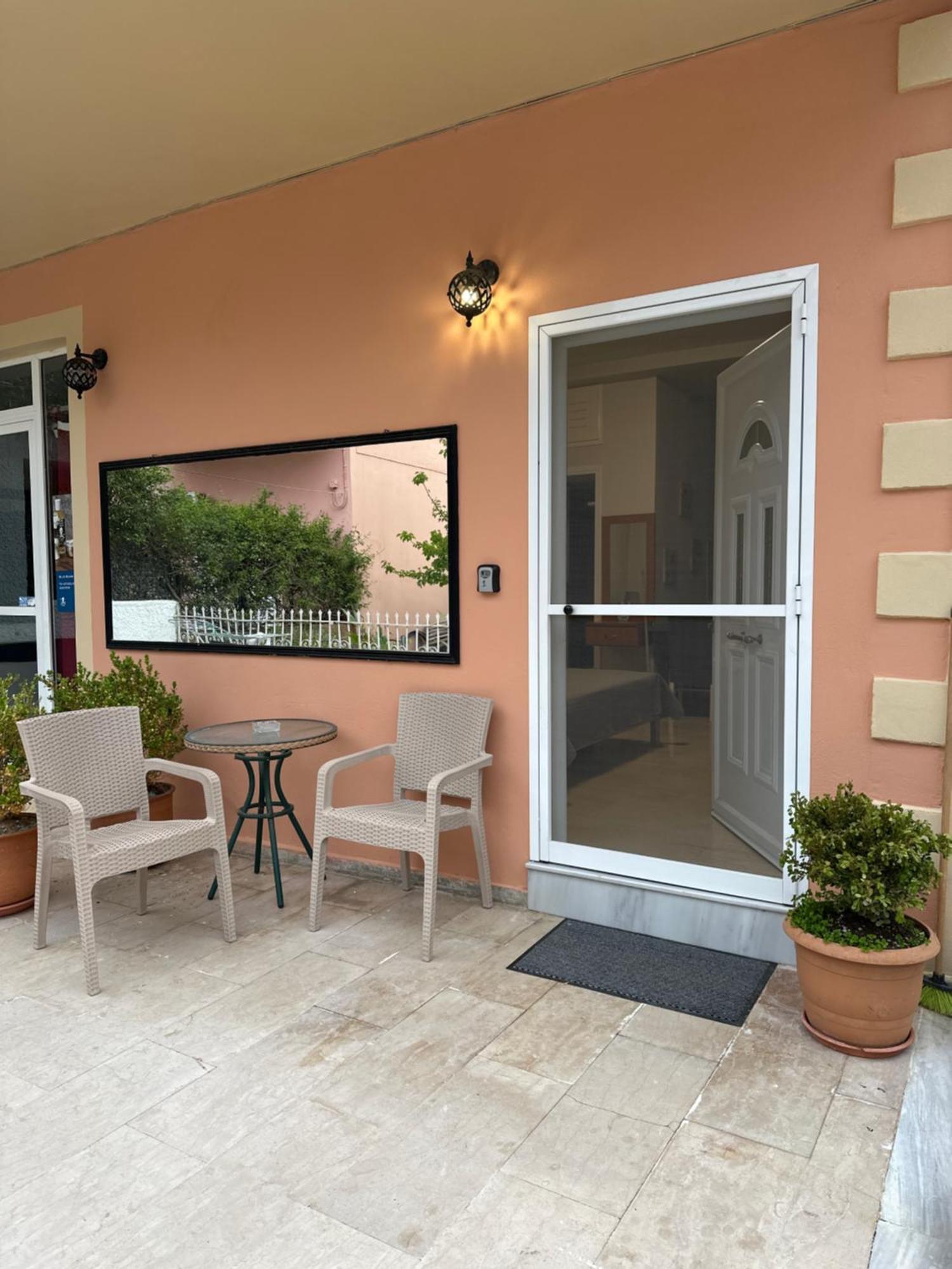 Evelina Luxury Suites In Corfu Ypsos Eksteriør bilde